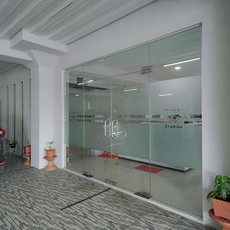 Urbanview Hotel Bari Syariah Palembang By Reddoorz Εξωτερικό φωτογραφία