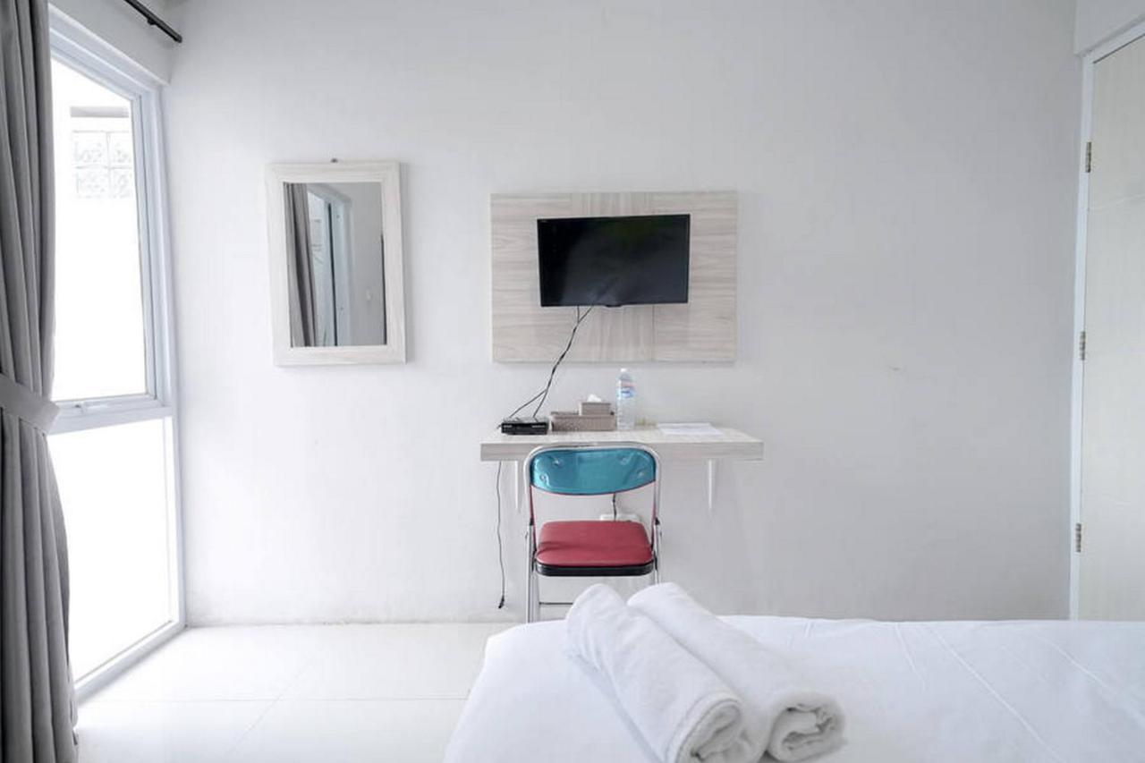 Urbanview Hotel Bari Syariah Palembang By Reddoorz Εξωτερικό φωτογραφία